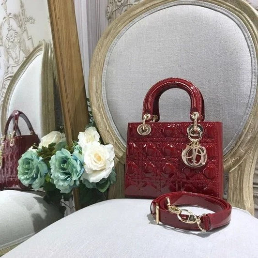 BLACK CANNAGE LAMBSKIN MEDIUM LADY BAG - Which Mark