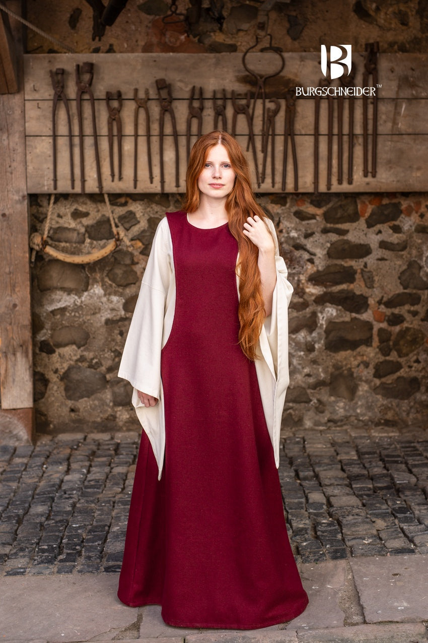 Wool Surcot Albrun Red - Which Mark