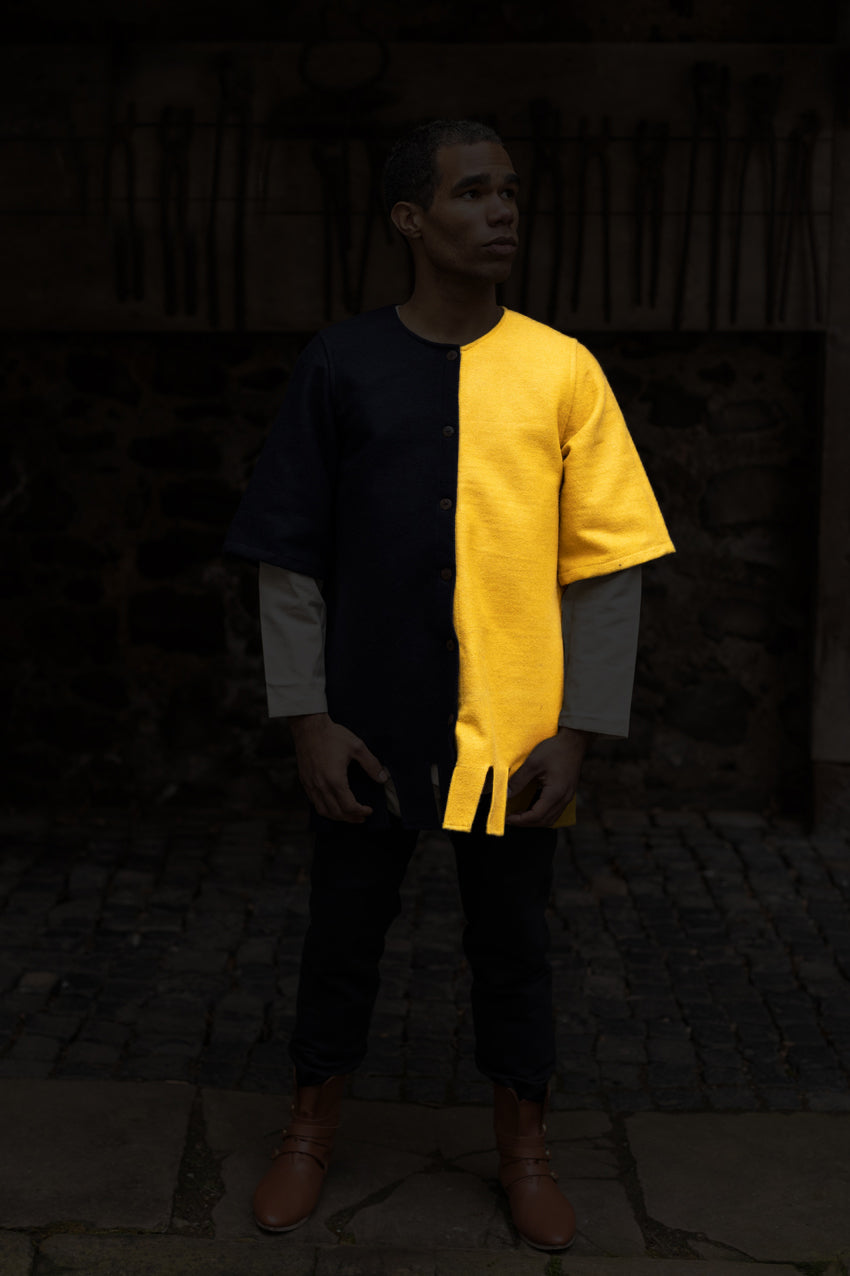 Left Side Surcoat Aleran Yellow - Which Mark