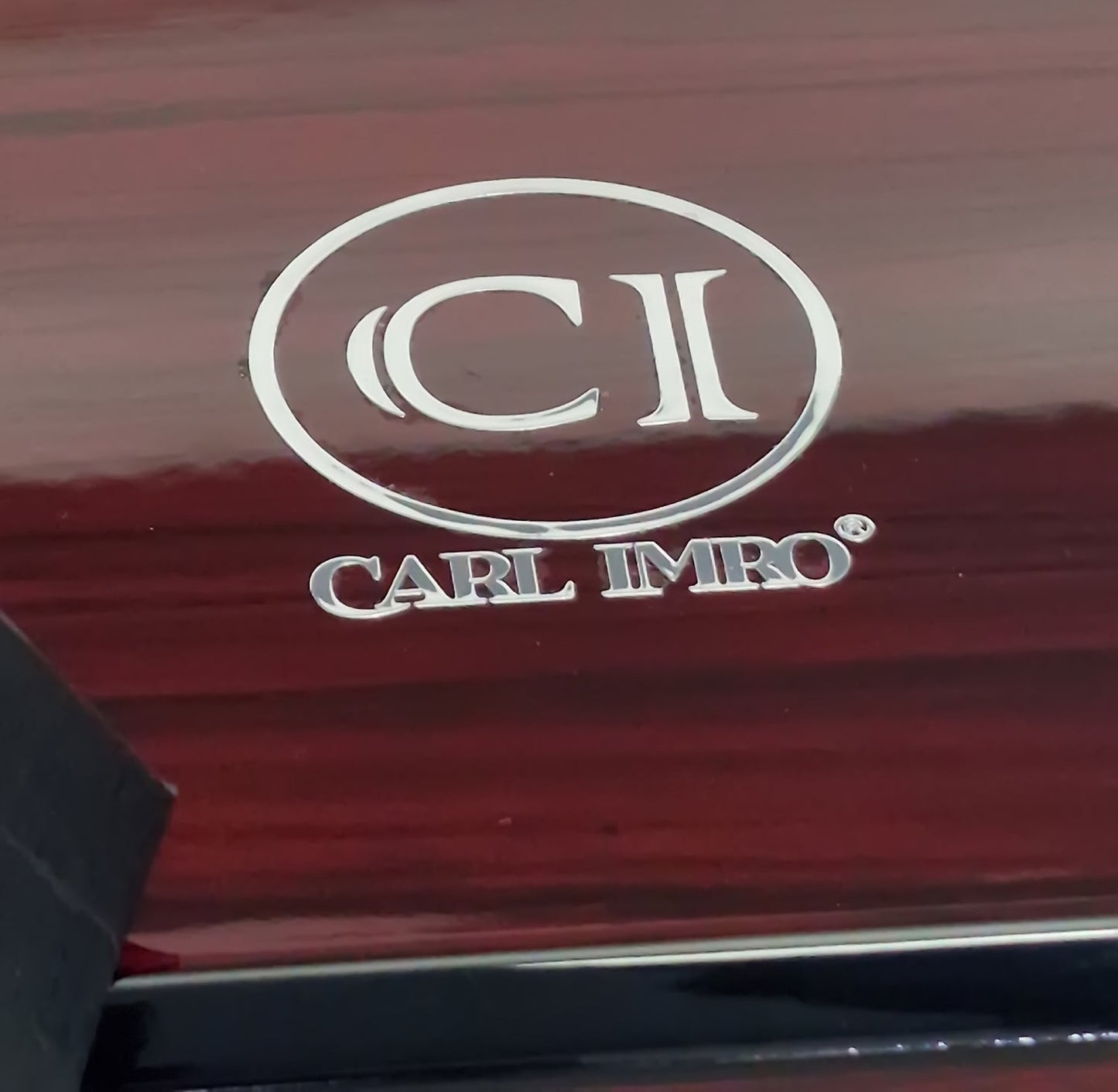 CRLi Brazo Liso PL - Which Mark