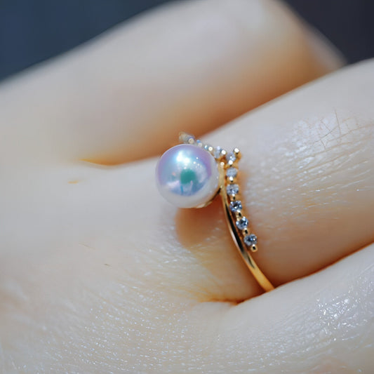 Women's 18k Gold And Diamond V-shaped Fashion Simple Ring - Which Mark