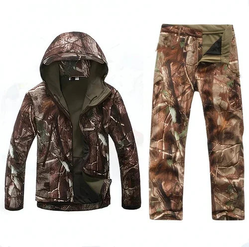 Men Outdoor Windproof And Waterproof Warm Rushing Jacket - Which Mark