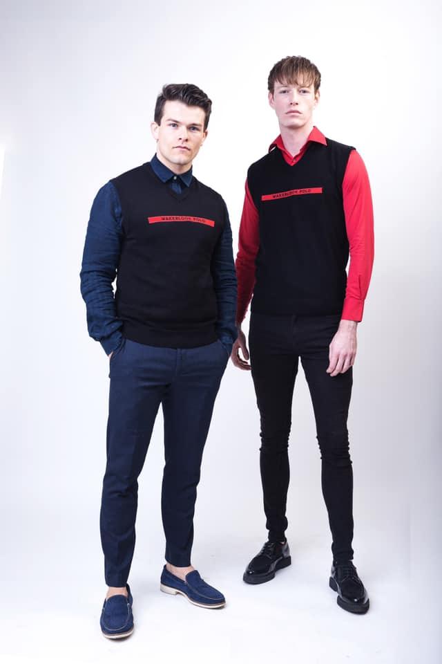 Wakerlook Sleeveless Black Sweater - Which Mark