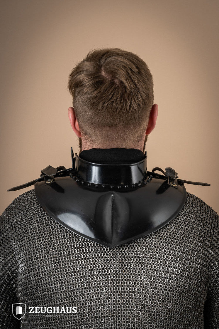 Gorget with Collar Burnished - Which Mark