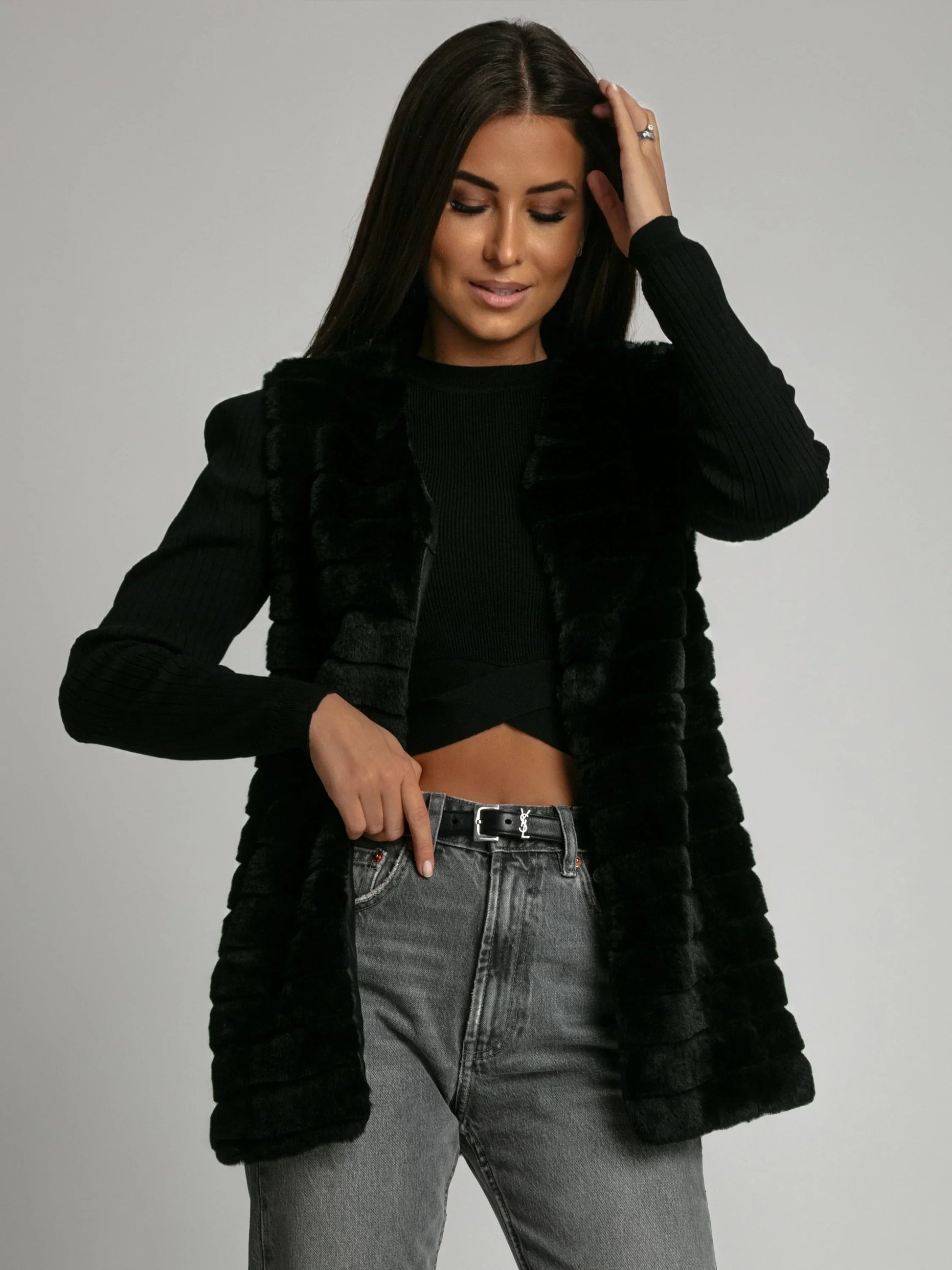 Women's fur vest, black 02114 - Which Mark