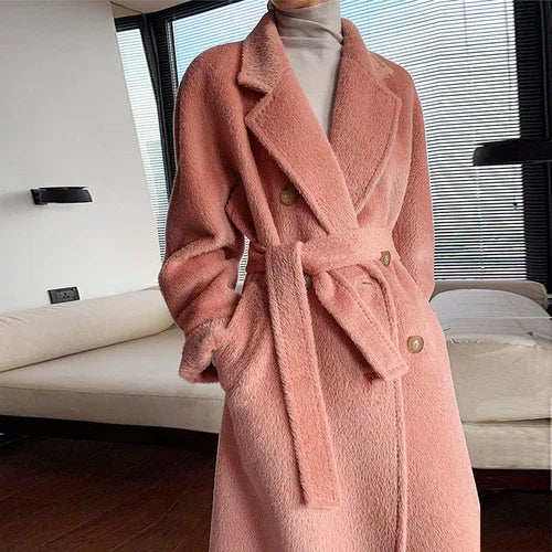 Solid Sail Sheep Camel Coat – Luxury & Warmth for Winter Elegance - Which Mark