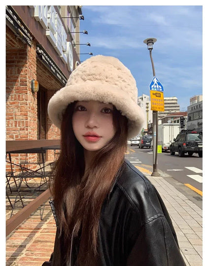 Rex rabbit fur hand-knitted bucket hat - Which Mark