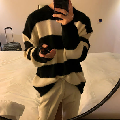 Round Neck Striped Design Sense Niche Soft Glutinous Sweater Men - Which Mark