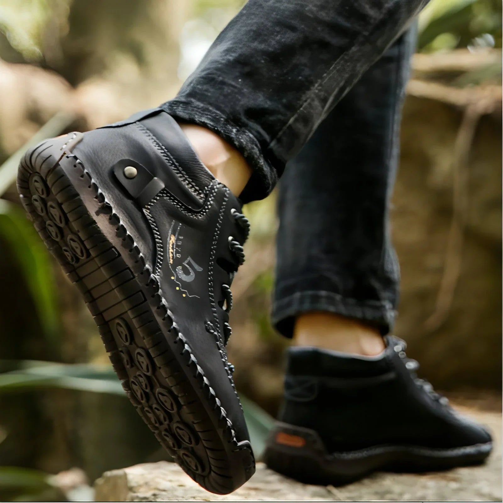 A1. Hand-sewn Men's Oversize Outdoor Boots Leather Shoes - Which Mark