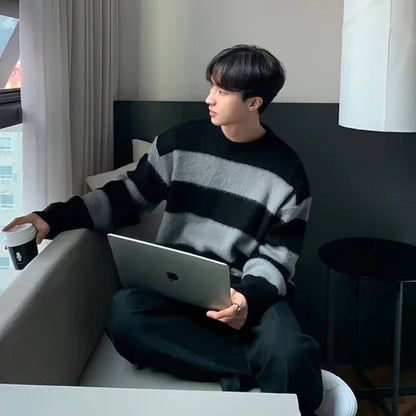 Round Neck Striped Design Sense Niche Soft Glutinous Sweater Men - Which Mark