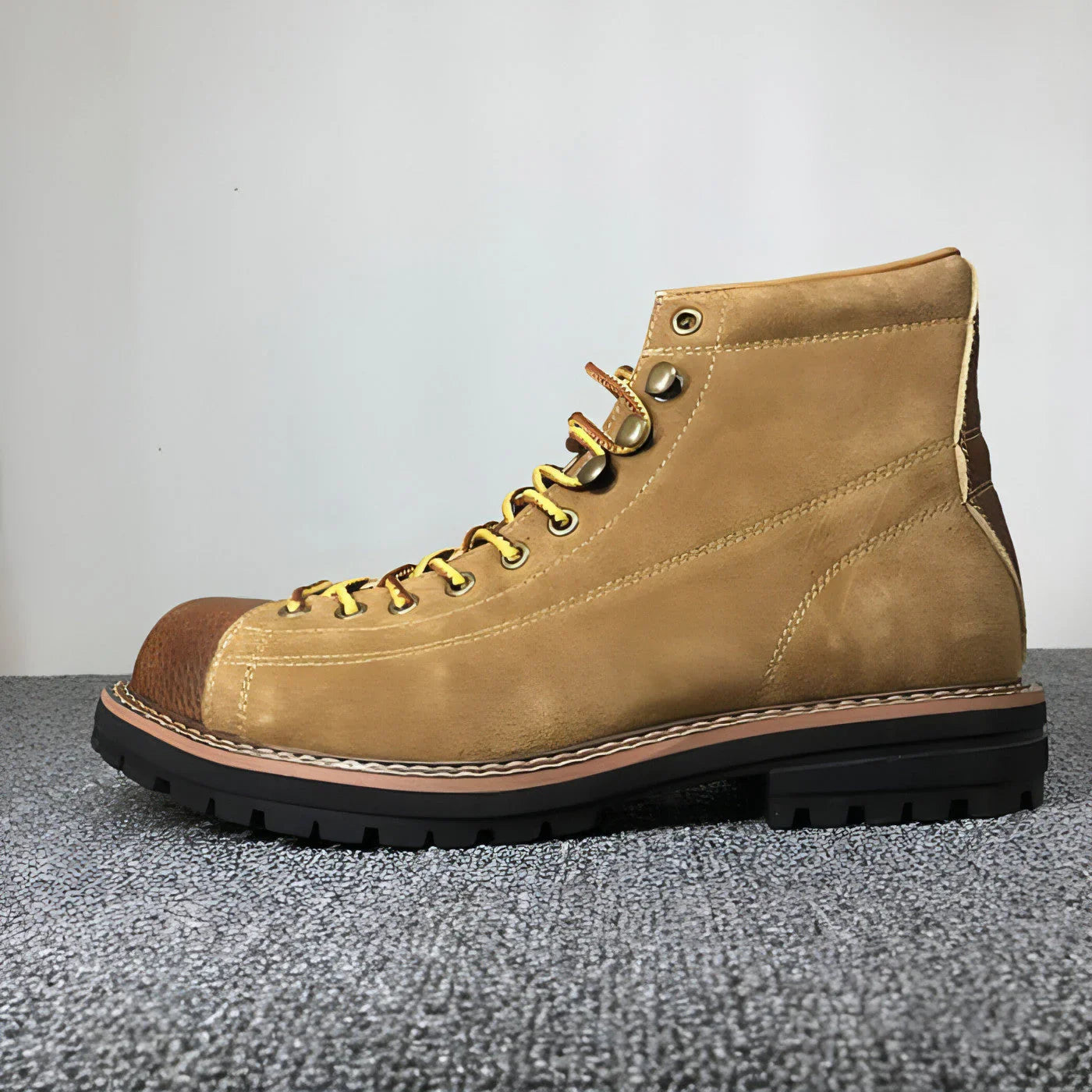 Autumn And Winter Men's Round Toe Fashion Casual Leather Shoes Martin - Which Mark