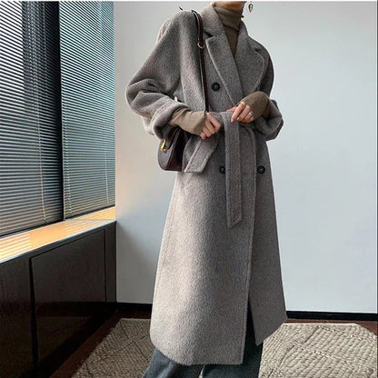 Solid Sail Sheep Camel Coat – Luxury & Warmth for Winter Elegance - Which Mark