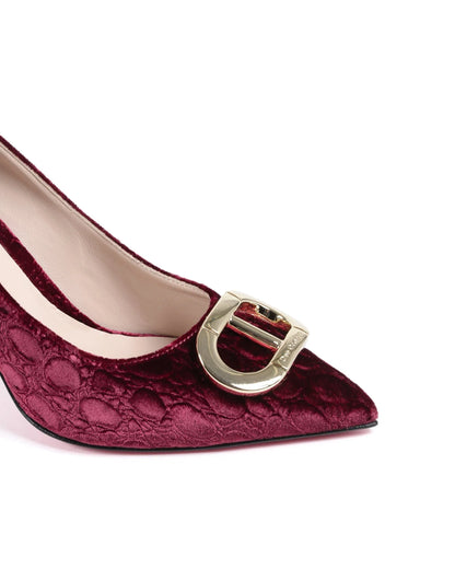 Office Party Cocco Velvet Pump Ruby - Which Mark
