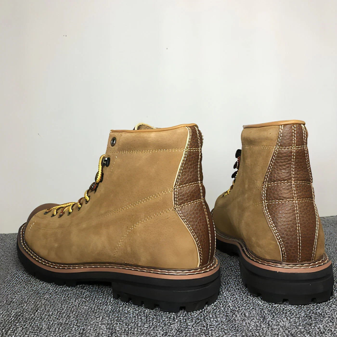 Autumn And Winter Men's Round Toe Fashion Casual Leather Shoes Martin - Which Mark