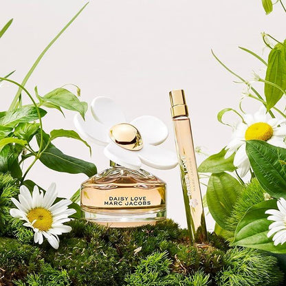MARC JACOBS Daisy Love Eau de Toilette Spray, 3.4 Fl Oz. - Which Mark