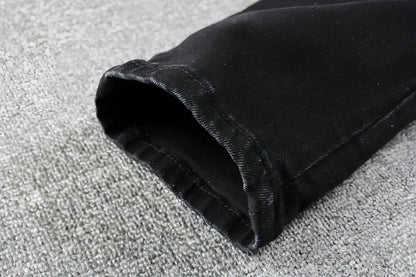 UrbanEase™ Black Cashew Flower Printed Patch Torn Jeans For Men - Which Mark