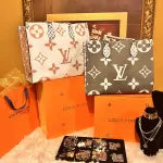 LUX LARGE & MEDIUM TOTE - Which Mark