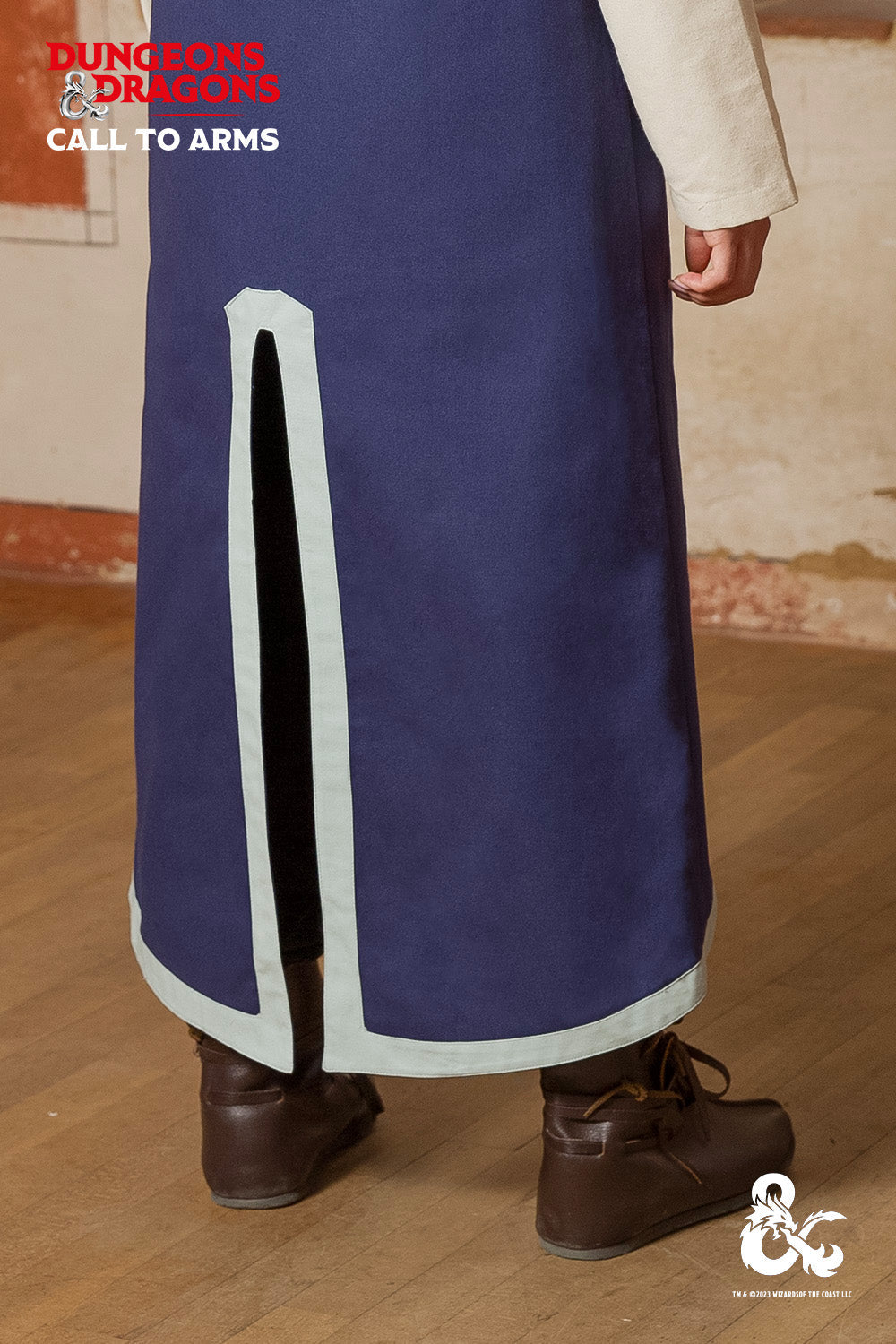 Dungeons & Dragons Cleric Tabard Blue/Ice Blue - Which Mark