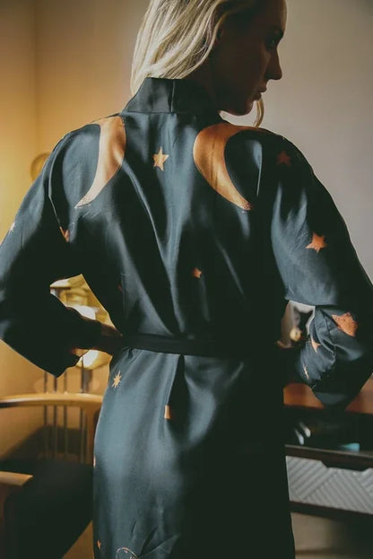The Royal Robe in Twilight - Which Mark