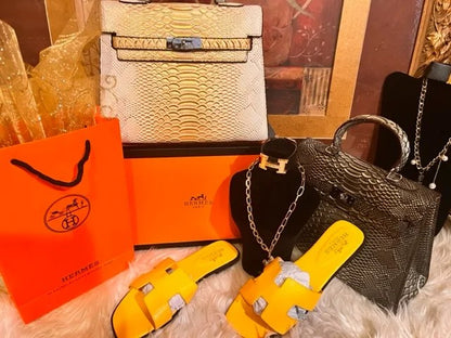 Women Crocodile Medium Bags - Which Mark