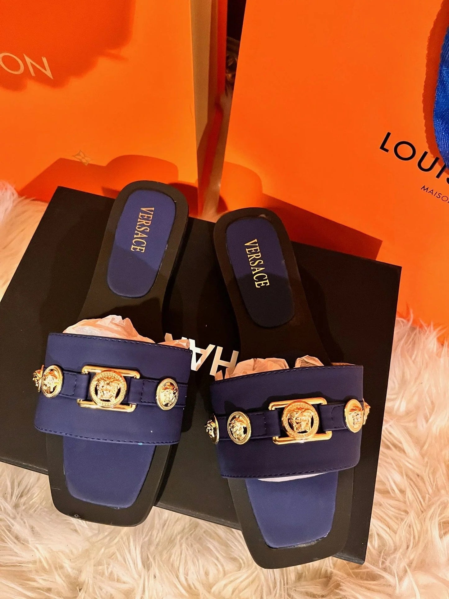 Fashion Flat Sandals - Which Mark