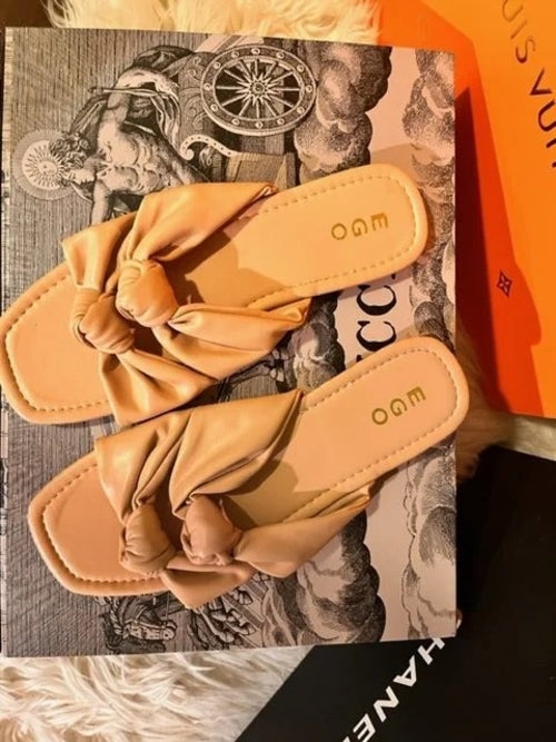 Fashion Women's Flat Sandals - Which Mark