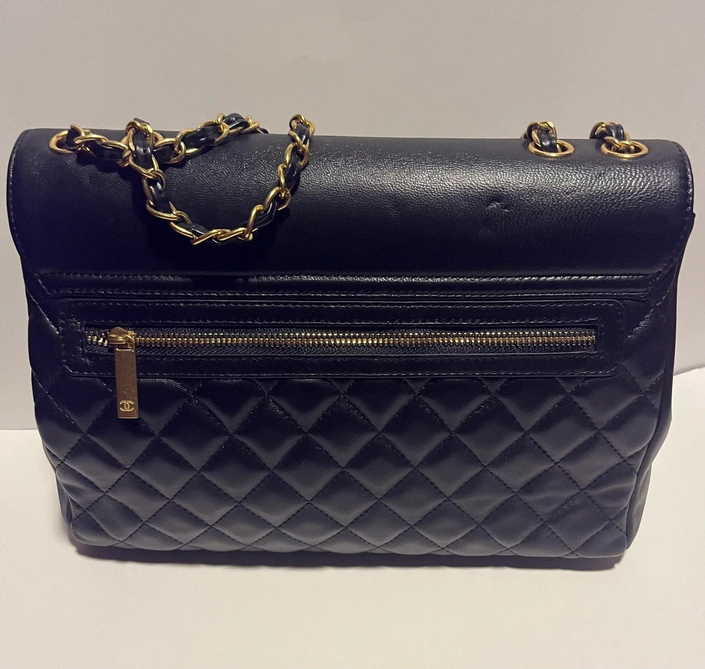 Flap with Top Black Lux Bag - Which Mark