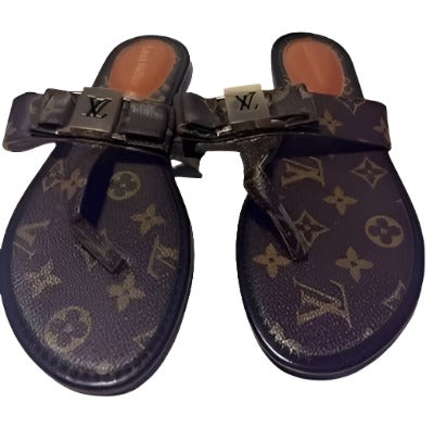 Fashion Thong Flat sandals - Which Mark