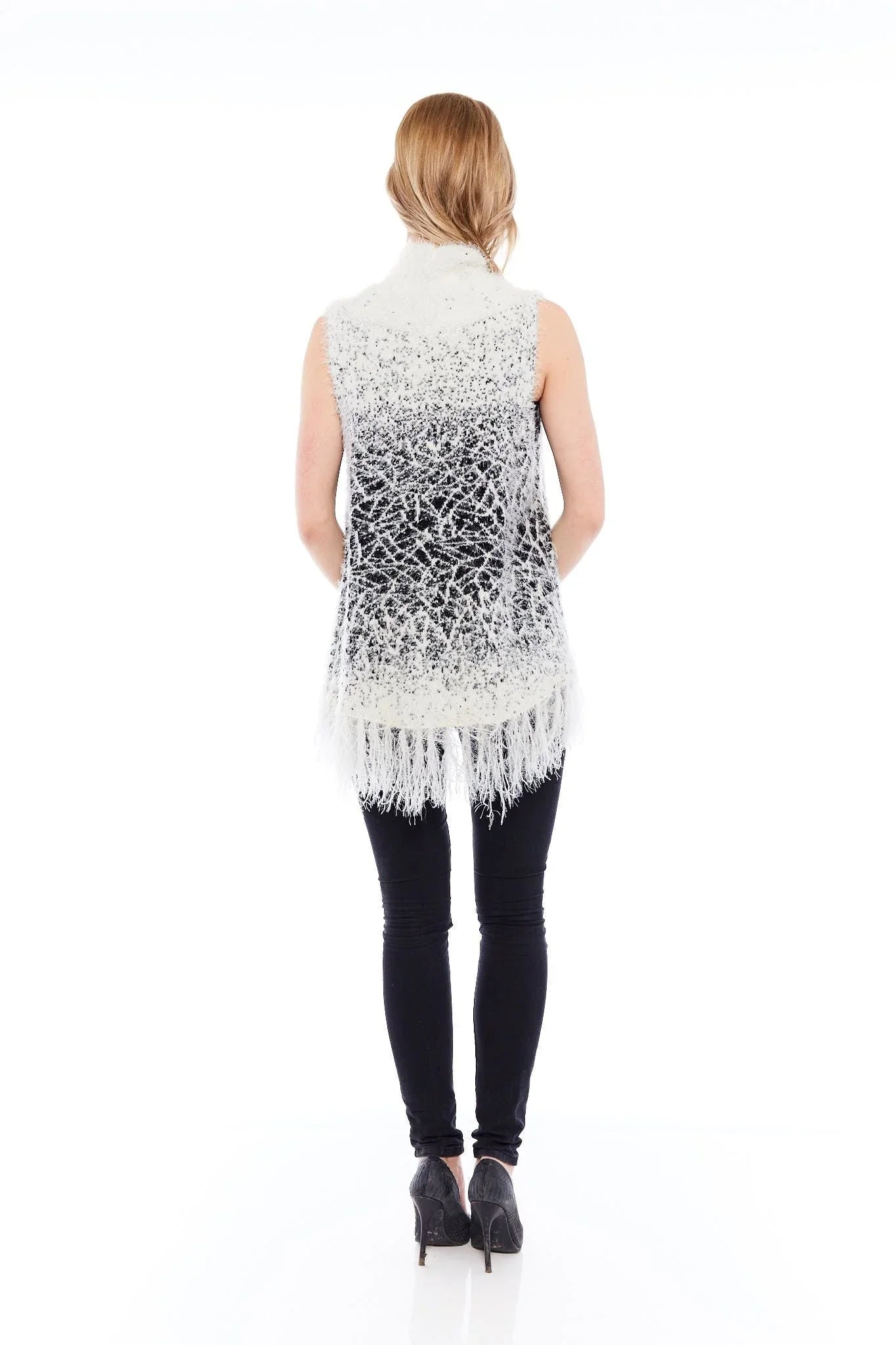 THE TASSEL WINTER SWEATER IN COZY WHITE - Which Mark
