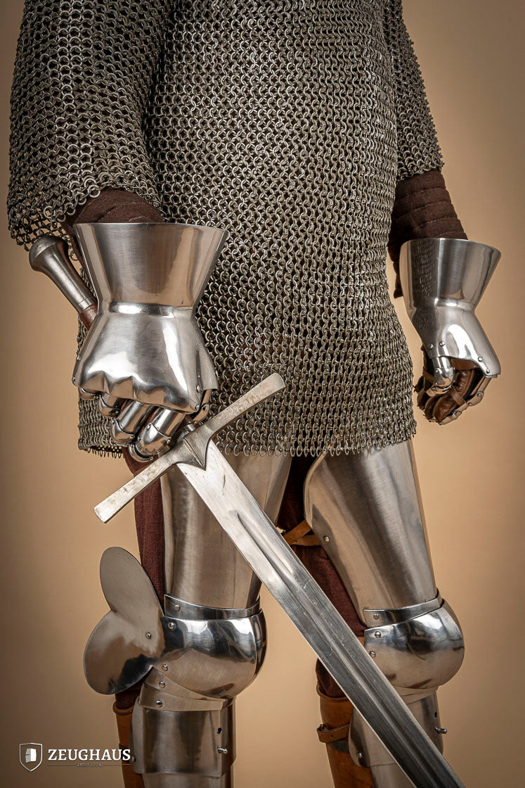 Hourglass Gauntlets 1350-1410 1,6mm Polished - Which Mark