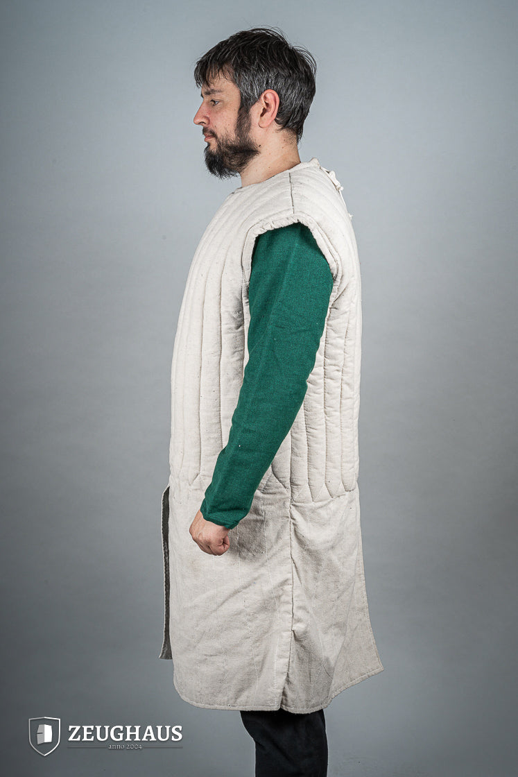Sleeveless Gambeson Natural - Which Mark