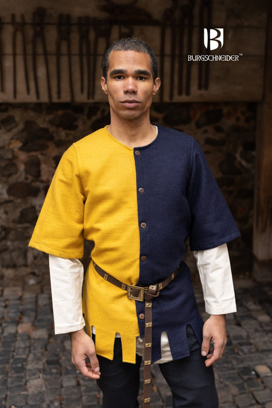 Right Side Surcoat Aleran Yellow - Which Mark