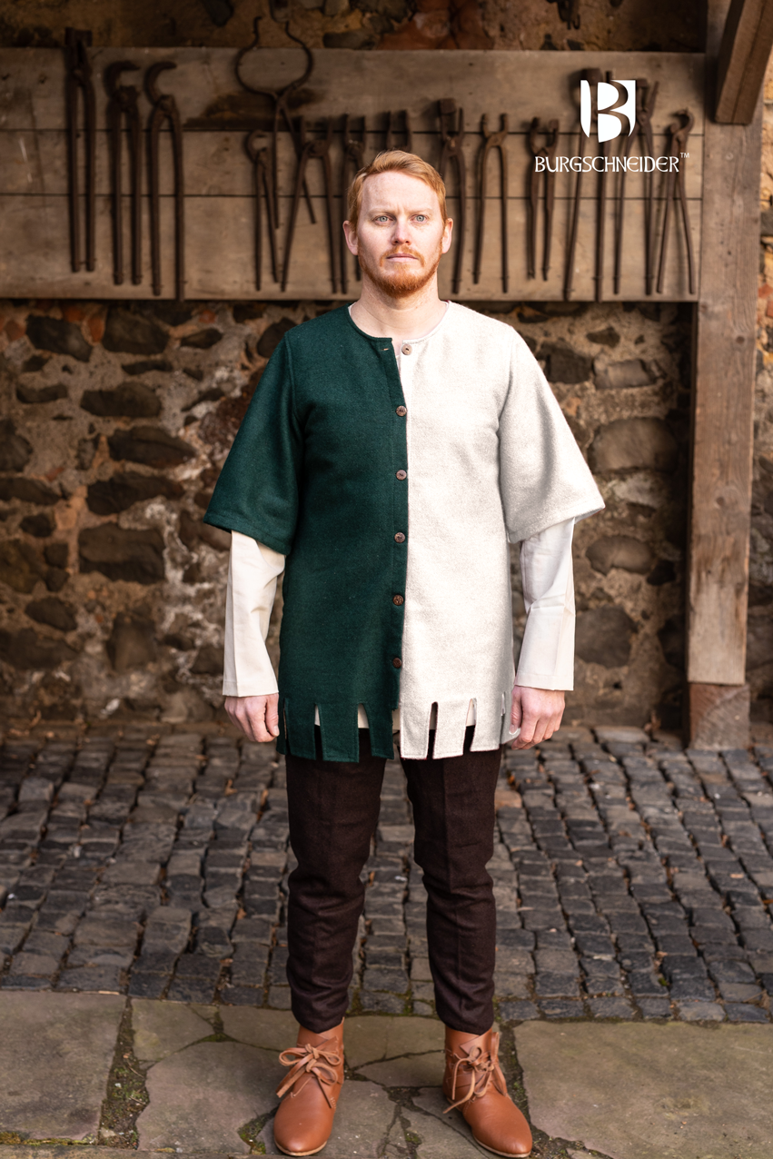 Left Side Surcoat Aleran Natural - Which Mark