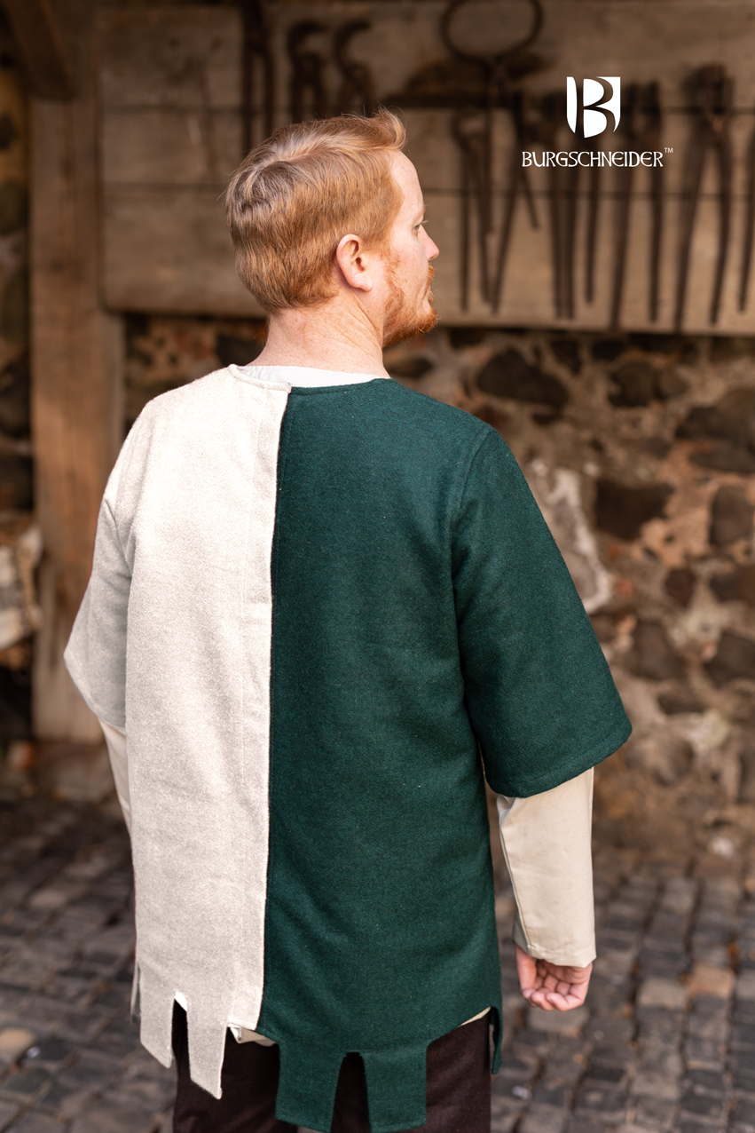 Left Side Surcoat Aleran Natural - Which Mark