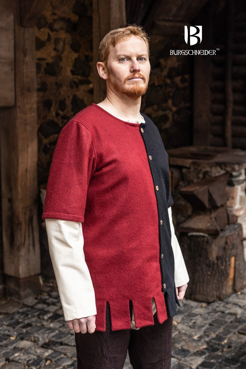 Left Side Surcoat Aleran Black - Which Mark