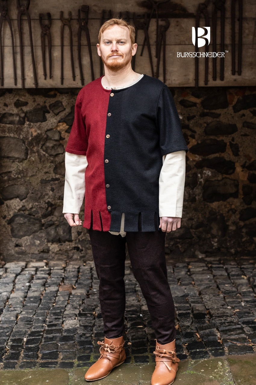 Left Side Surcoat Aleran Black - Which Mark