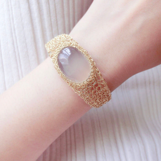 14k Gold Wire Natural White Chalcedony Bracelet - Which Mark