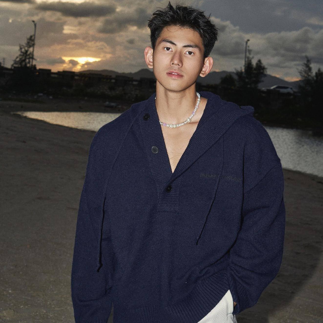 American Simple Embroidery Knitting Hooded Sweater Men - Which Mark