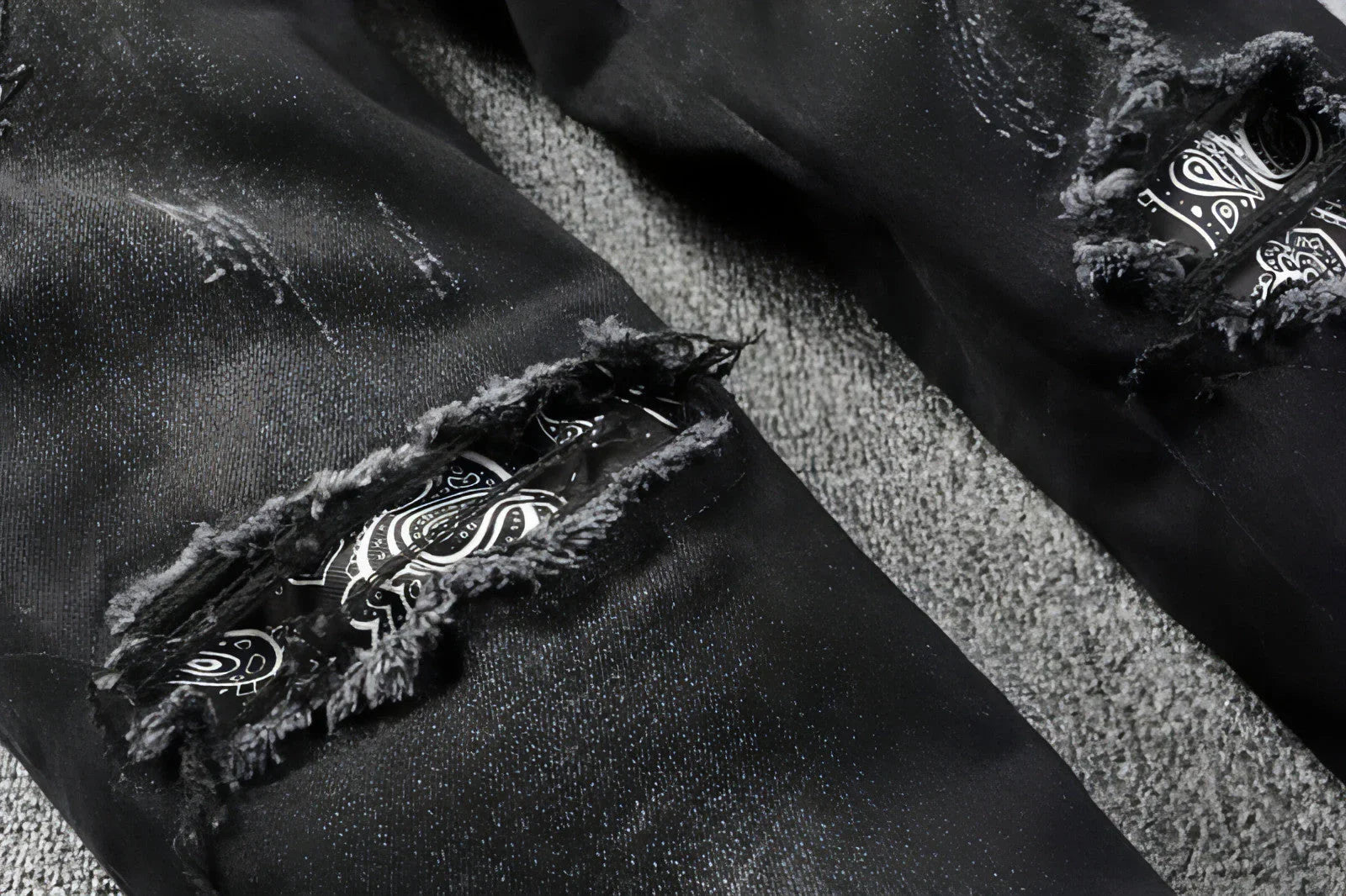 UrbanEase™ Black Cashew Flower Printed Patch Torn Jeans For Men - Which Mark