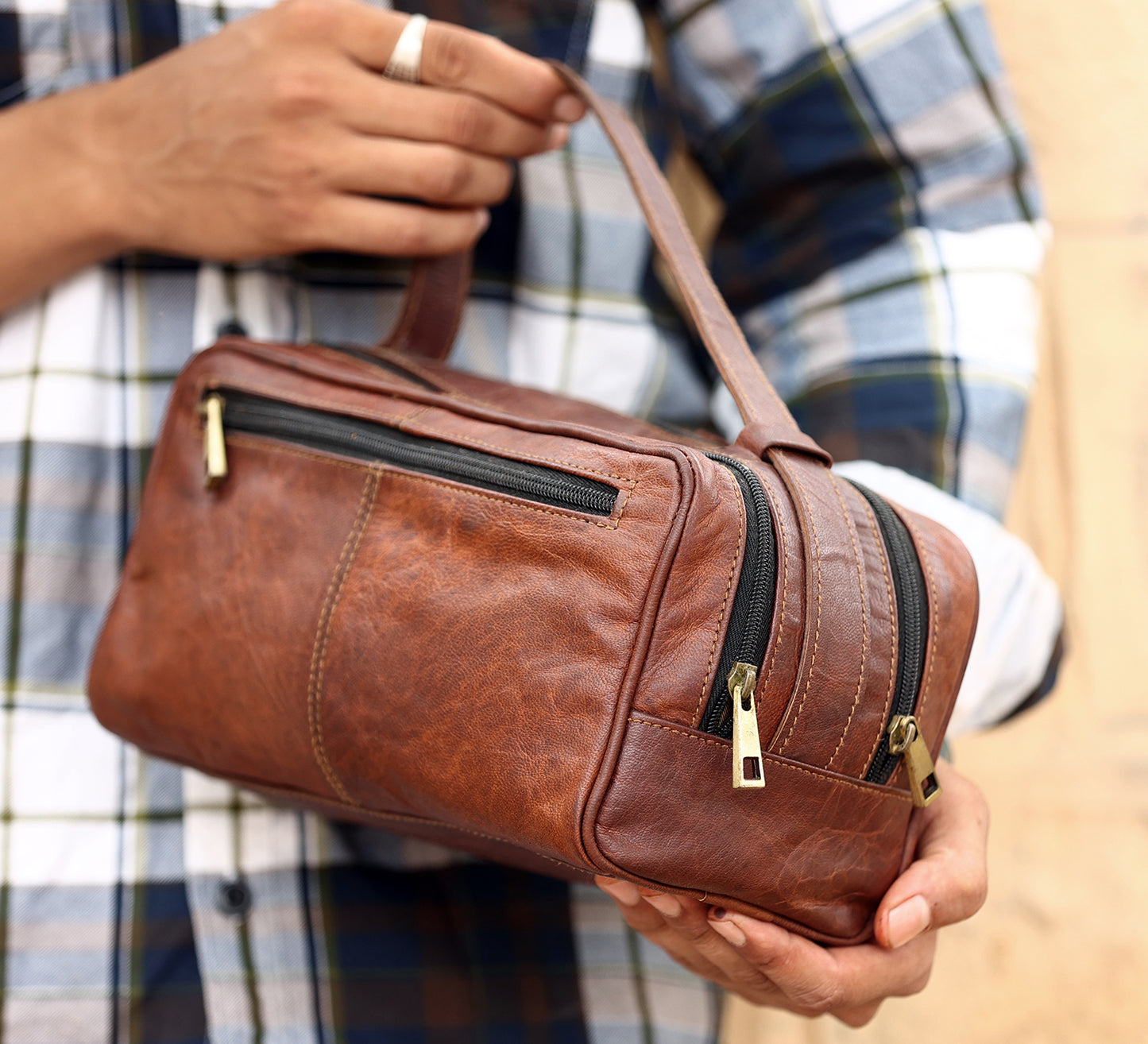 Leather Unisex Toiletry Bag Travel Dopp Kit Cosmetic Organizer