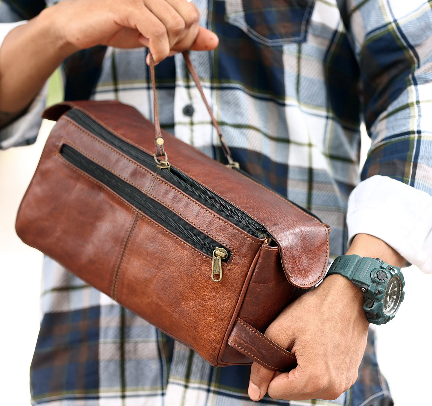Leather Toiletry Bag Large Dopp Kit for Men & Women Travel Pouch