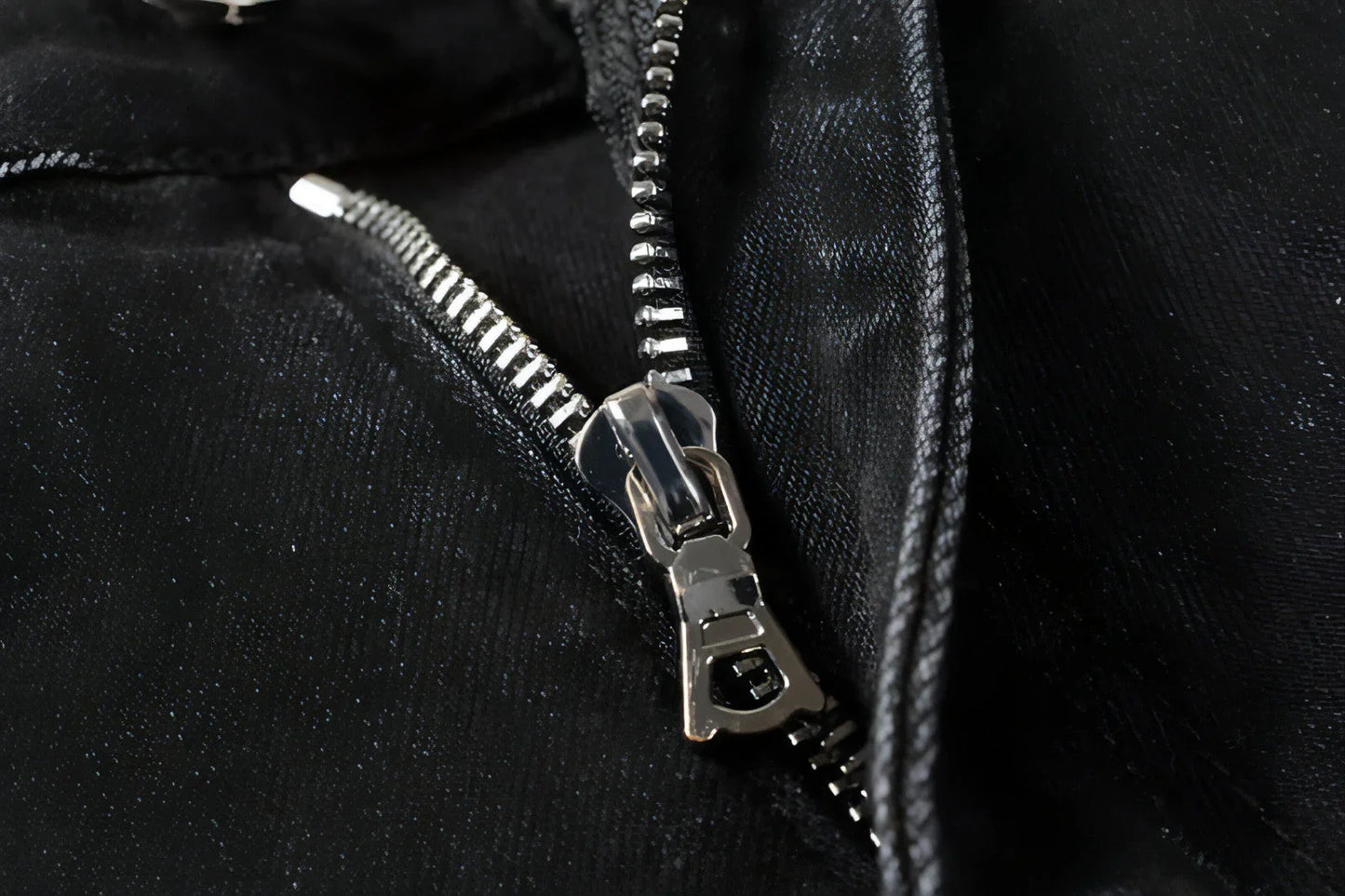 UrbanEase™ Black Cashew Flower Printed Patch Torn Jeans For Men - Which Mark