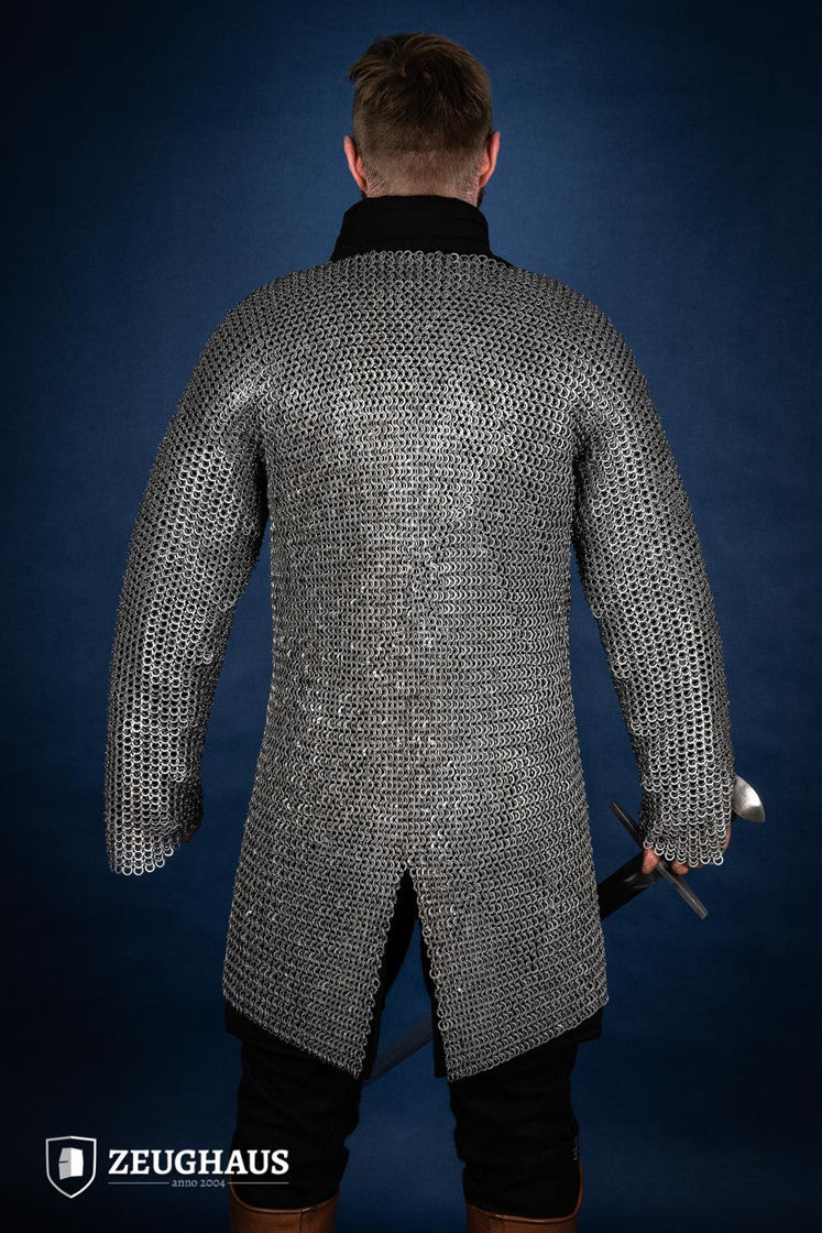 Chainmail Hauberk Flatring Wedge Riveted 9mm Steel Oiled - Which Mark