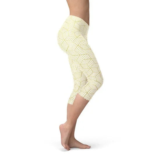 Womens White Capri Leggings w/ Geometric Cubes - Which Mark