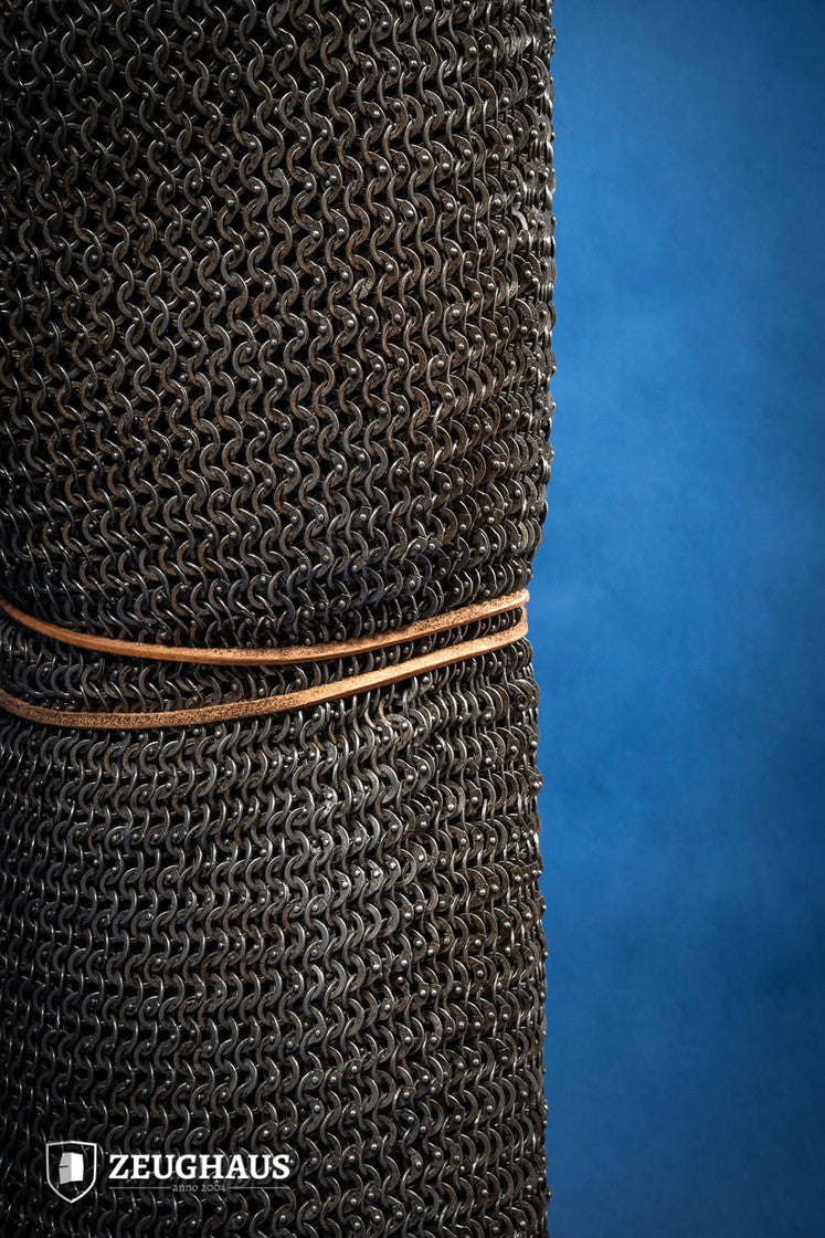 Chainmail Chausses Flatring Riveted 6mm Steel Oiled - Which Mark