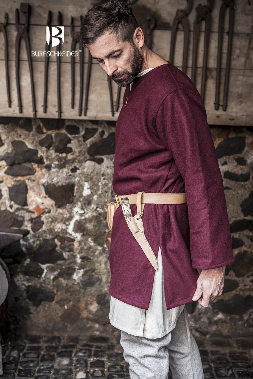 Wool Tunic Lodin Red - Which Mark