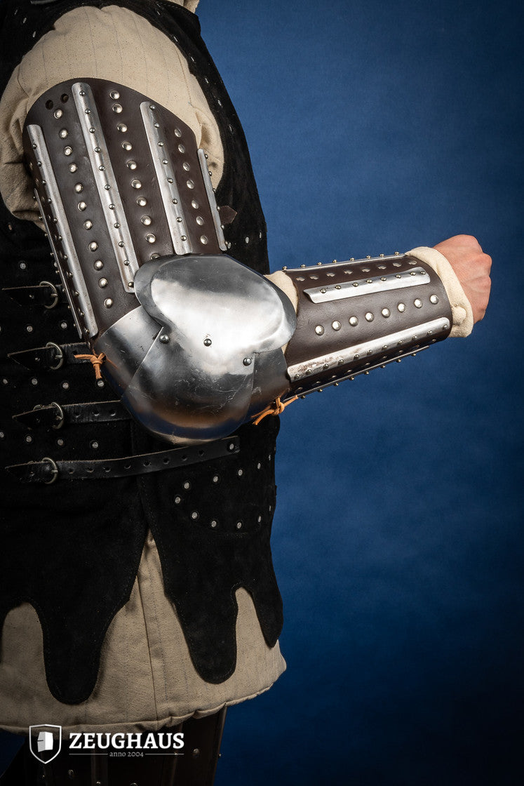 Splinted Arm Armour Brown - Which Mark