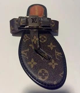 Fashion Thong Flat sandals - Which Mark